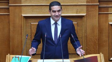 Το πρώτο «θύμα» του «χρονοκόφτη» στη Βουλή