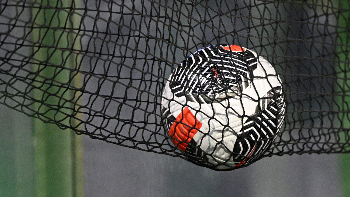 Super League: Πρόστιμα σε πέντε ΠΑΕ