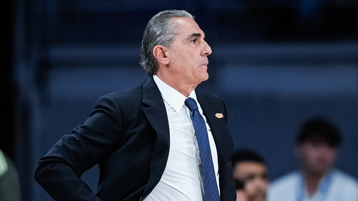 Σκαριόλο: «Ελπίζουμε να αναρρώσει εγκαίρως ο Χεζόνια»