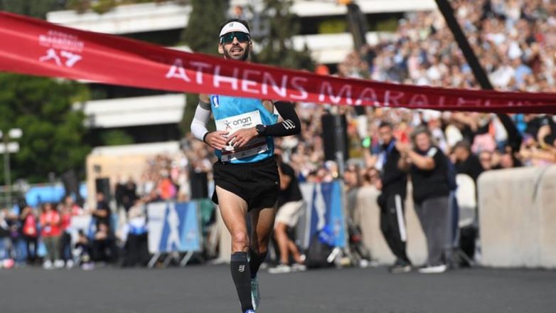 ΕΟΕ: Τιμητική υποτροφία στον νικητή του Μαραθωνίου της Αθήνας, Παναγιώτη Καραΐσκο