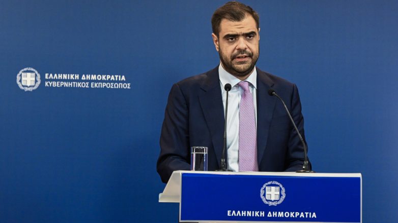 Μαρινάκης για Σαμαρά: «Αν κάνει κόμμα, τότε θα είναι πολιτικός μας αντίπαλος»