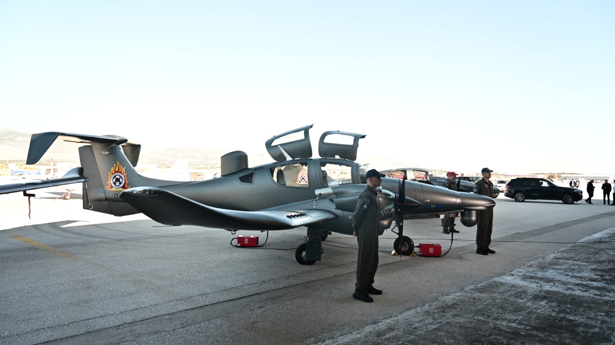 Τα τρία νέα αεροσκάφη της Πυροσβεστικής