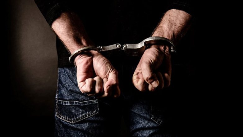 Συνελήφθη 19χρονος Τούρκος που κατείχε βαλλίστρα Συνελήφθη 19χρονος Τούρκος που κατείχε βαλλίστρα