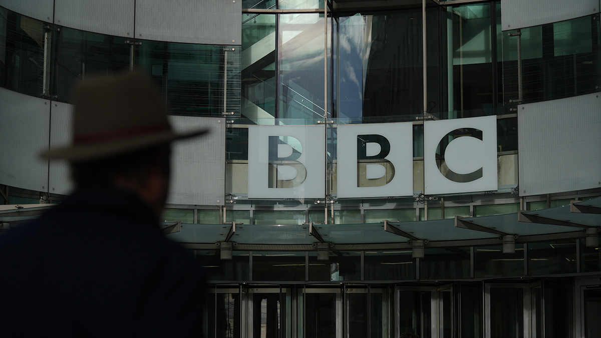 Το BBC κατηγορείται και για δεύτερο μοντάζ σε ομιλία του Τραμπ