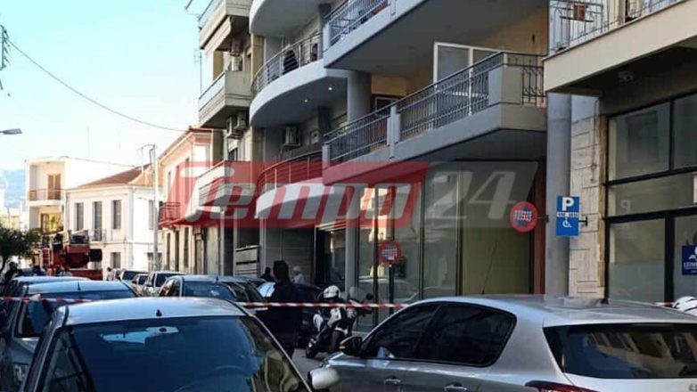 Πάτρα: 23χρονος που διέφυγε από Ψυχιατρική Κλινική ταμπουρώθηκε σε μπαλκόνι Πάτρα: 23χρονος που διέφυγε από Ψυχιατρική Κλινική ταμπουρώθηκε σε μπαλκόνι