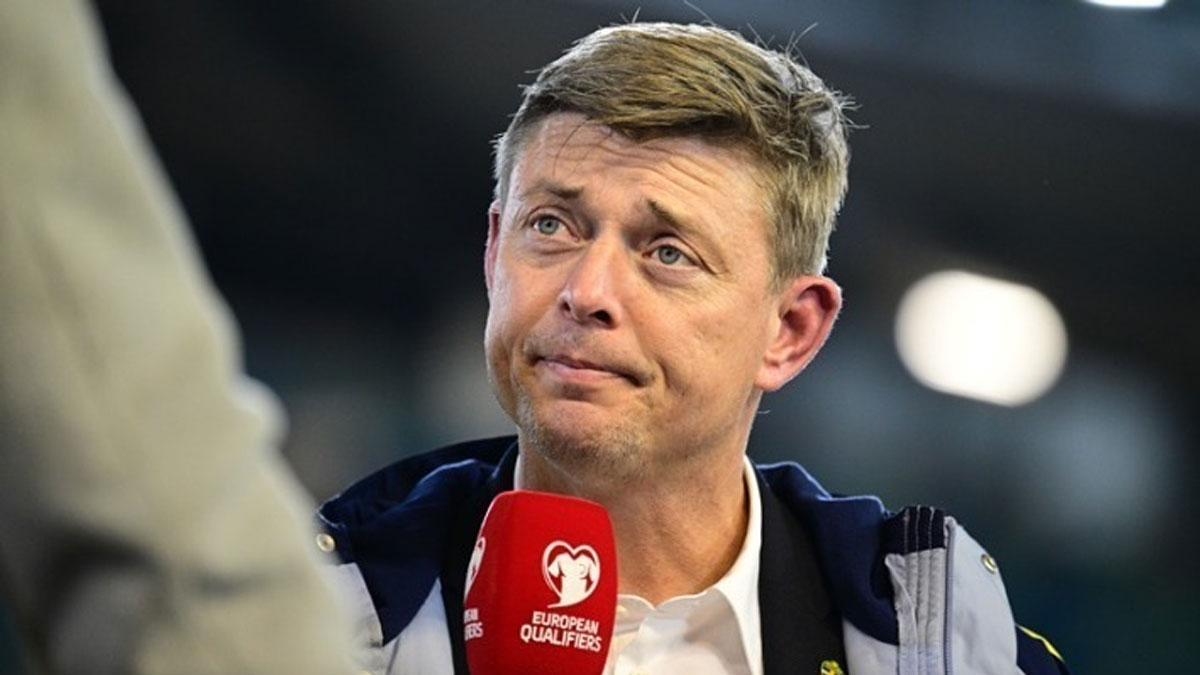 Αναλαμβάνει τη Νόριτς ο Τόμασον