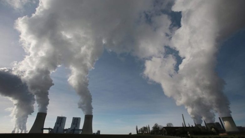 Ρεκόρ εκπομπών CO2 το 2025 εξαιτίας της καύσης ορυκτών καυσίμων