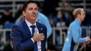 Ο Τσάβι Πασκουάλ επιστρέφει στην Μπαρτσελόνα