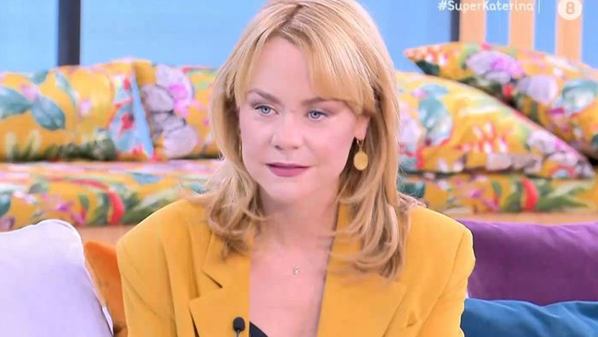 Λένα Παπαληγούρα: Η προσωπική ζωή, η βοήθεια με τα παιδιά και τα κιλά της εγκυμοσύνης