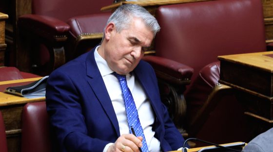 Ούτε τα 5.000 ευρώ βουλευτικής αποζημίωσης δεν φτάνουν στον Δ. Κυριαζίδη