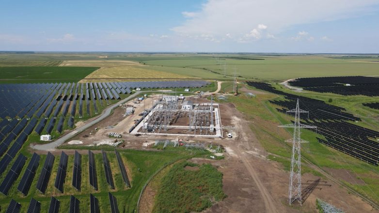 Όμιλος ΔΕΗ: 130 MW φωτοβολταϊκών προστίθενται στο εν λειτουργία χαρτοφυλάκιο ΑΠΕ στη Ρουμανία Όμιλος ΔΕΗ: 130 MW φωτοβολταϊκών προστίθενται στο εν λειτουργία χαρτοφυλάκιο ΑΠΕ στη Ρουμανία