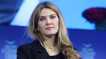 Συγκλονίζει η Εύα Καϊλή: Οι εφιαλτικές συνθήκες στη φυλακή – «Με κρατούσαν στην απομόνωση με κρύο και φώτα αναμμένα»