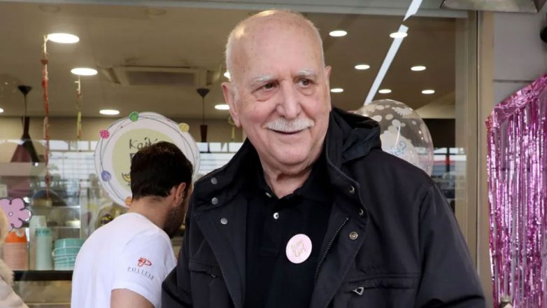 Ο Γιώργος Παπαδάκης μιλά ανοιχτά για τη ζωή μετά την τηλεόραση: «Μου λείπει η δουλειά, δούλευα ασταμάτητα» Ο Γιώργος Παπαδάκης μιλά ανοιχτά για τη ζωή μετά την τηλεόραση: «Μου λείπει η δουλειά, δούλευα ασταμάτητα»