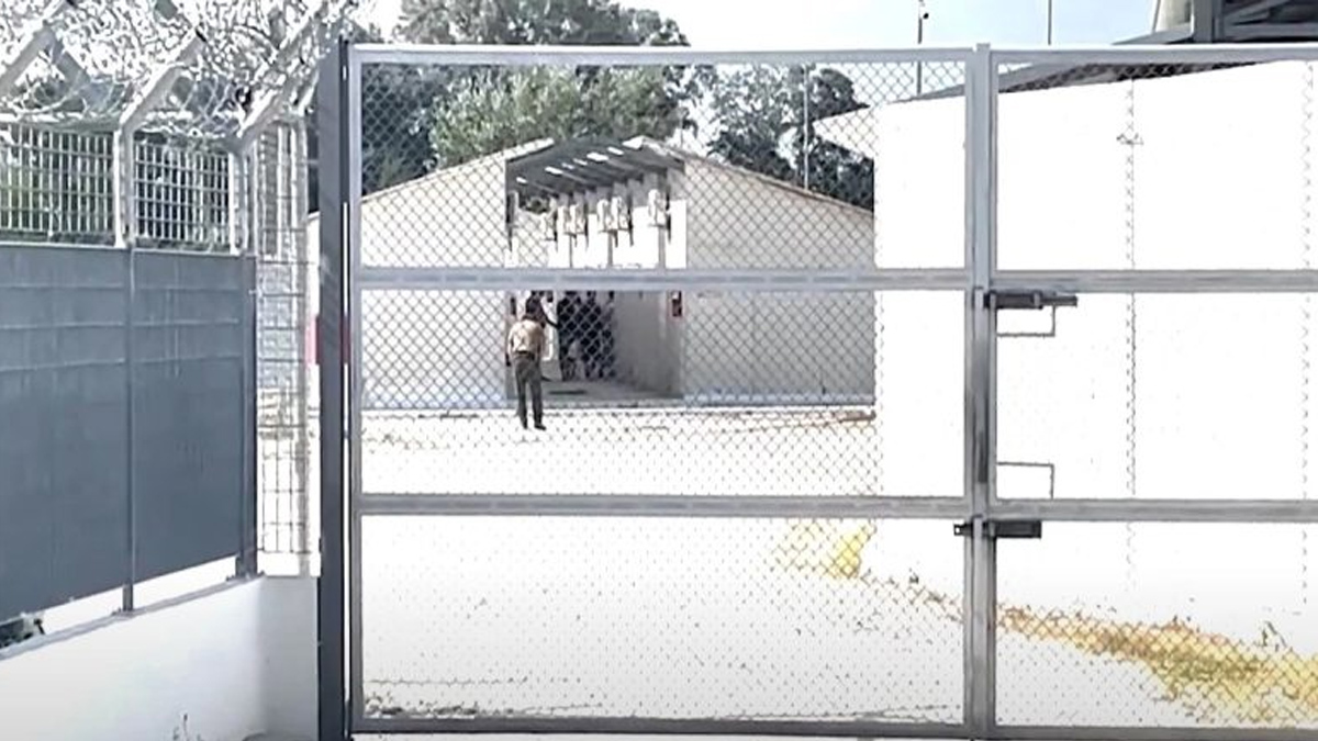 Ποινή φυλάκισης 3 ετών στους 30 μετανάστες για την εξέγερση στη Δομή Σιντικής