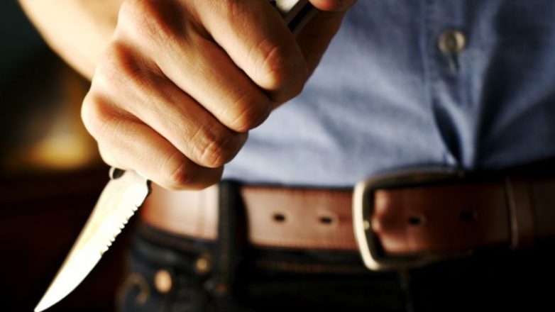 Πάτρα: Απείλησαν με στιλέτο και τραυμάτισαν 13χρονο