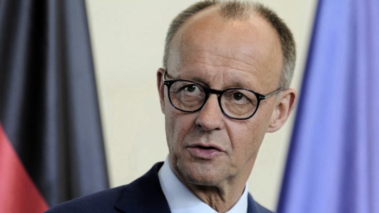 Μερτς: Δεν θα απελαθούν όσοι υφίστανται πολιτικές ή θρησκευτικές διώξεις