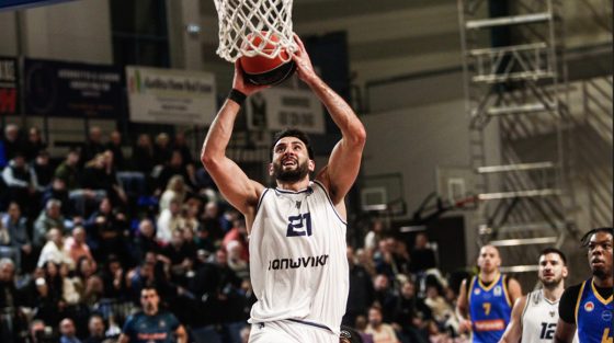 Η Καρδίτσα έκοψε τα «φτερά» του Περιστερίου!