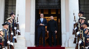 Στην Αθήνα για συνάντηση με Μητσοτάκη ο Ουκρανός πρόεδρος Βολιντίμιρ Ζελένσκι