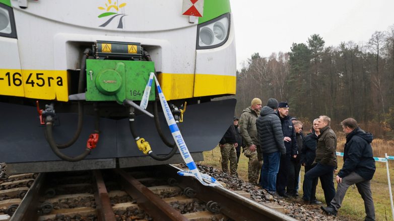 Πολωνία: Έκρηξη σε σιδηροδρομική γραμμή προς Ουκρανία