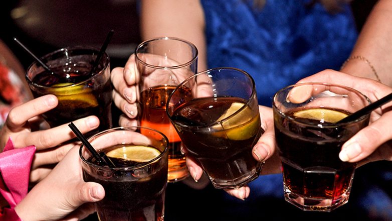 Στο Νοσοκομείο 17χρονη μετά από κατανάλωση αλκοόλ – Συνελήφθη ιδιοκτήτης καταστήματος