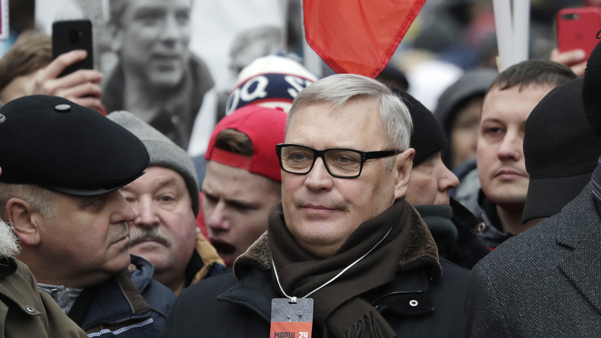 Ρωσία: «Τρομοκράτες» χαρακτηρίζει τον πρώην Πρωθυπουργό Κασιάνοφ και τον οικονομολόγο Γκουρίεφ