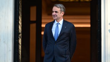 Μητσοτάκης για Πολυτεχνείο: «Κρατάμε ζωντανό το σκίρτημα ελευθερίας που έδωσε παλμό στον Κοινοβουλευτισμό»