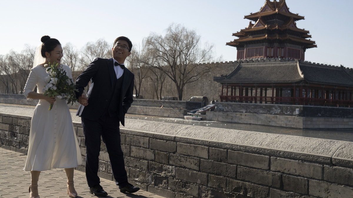 Κίνα: Δίνουν κουπόνια σε νεόνυμφους με στόχο την αύξηση των γάμων