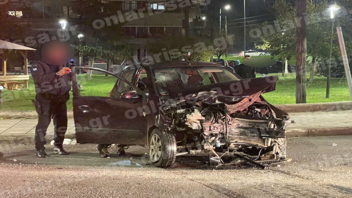 Λάρισα: Σοβαρό τροχαίο με 3 τραυματίες