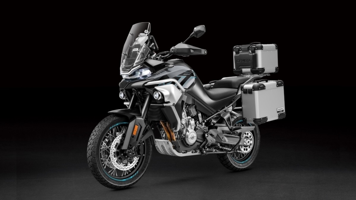 Προσφορά της CFMOTO για τα μοντέλα 800MT Sport και 700MT