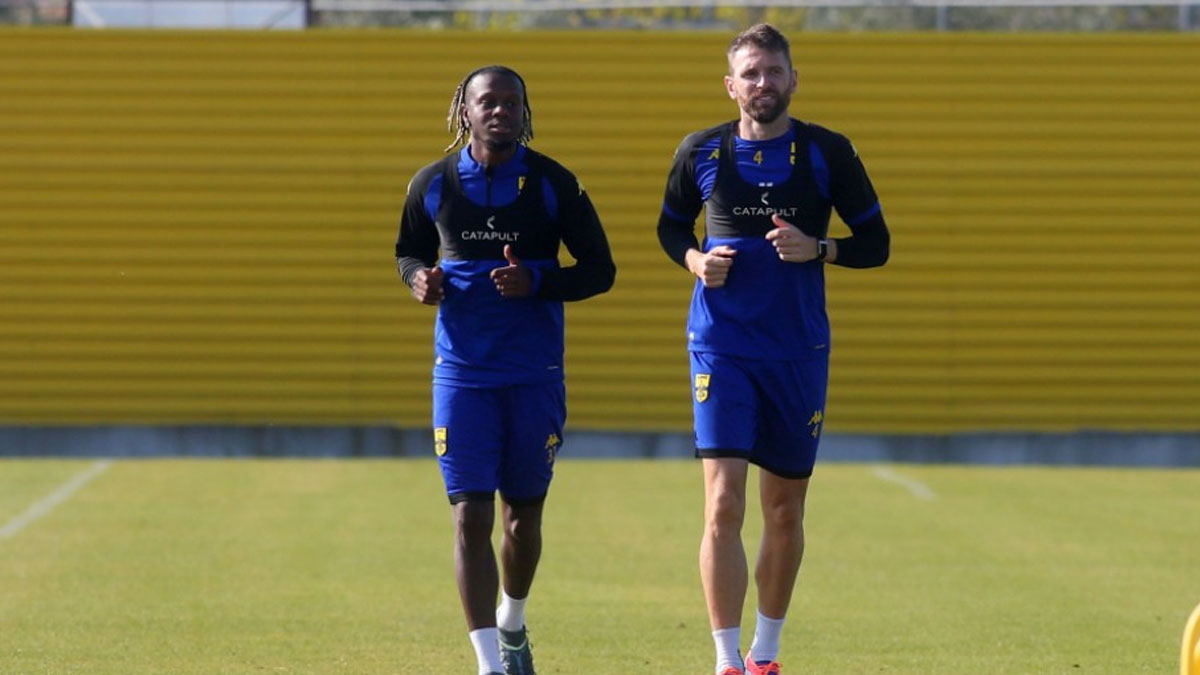 Άρης: Με Φαμπιάνο και Μεντίλ κόντρα στην ΑΕΚ