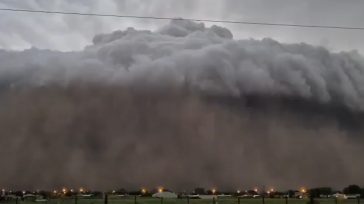 Μπουένος Άιρες: Μαύρα σύννεφα κάλυψαν όλη τη πόλη