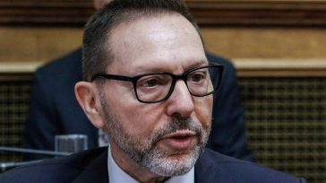 Έμμεσο «φρένο» Στουρνάρα για περαιτέρω μείωση των επιτοκίων