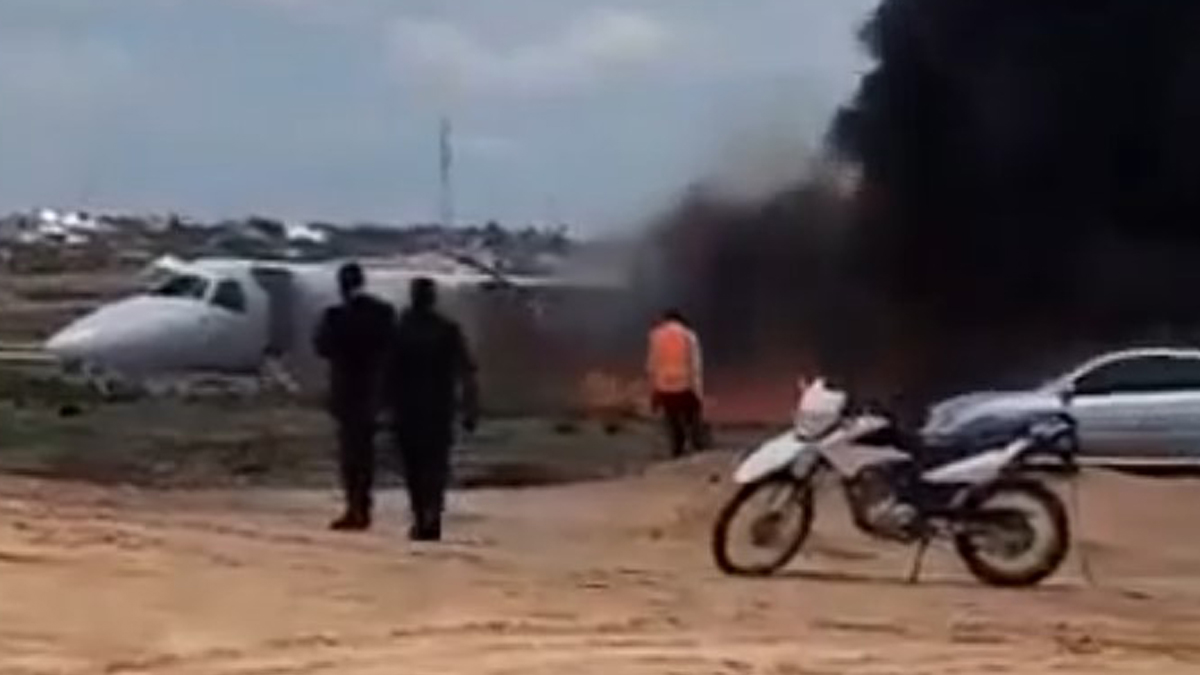 Κονγκό: Αεροσκάφος τυλίχθηκε στις φλόγες την ώρα της προσγείωσης