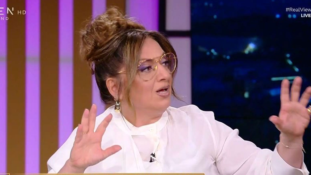 Η Σοφία Μουτίδου επιμένει: «Είμαστε ο μόνος χώρος που το κρεβάτι δεν λειτουργεί ως μέσο καριέρας;»