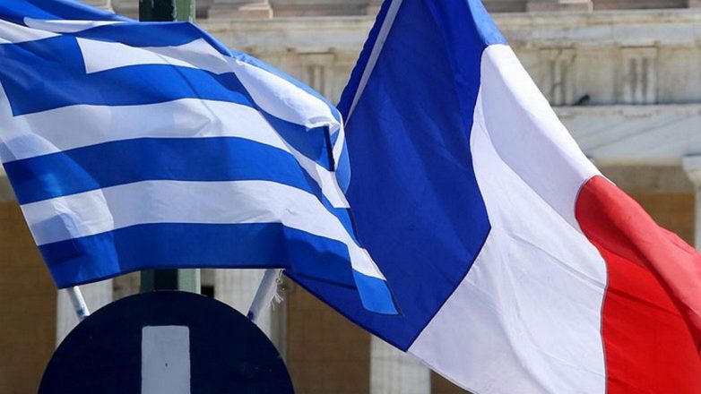 Γαλλικά ΜΜΕ: Ο «τζίτζικας που καταλήγει να δανείζει στο μέρμηγκα»