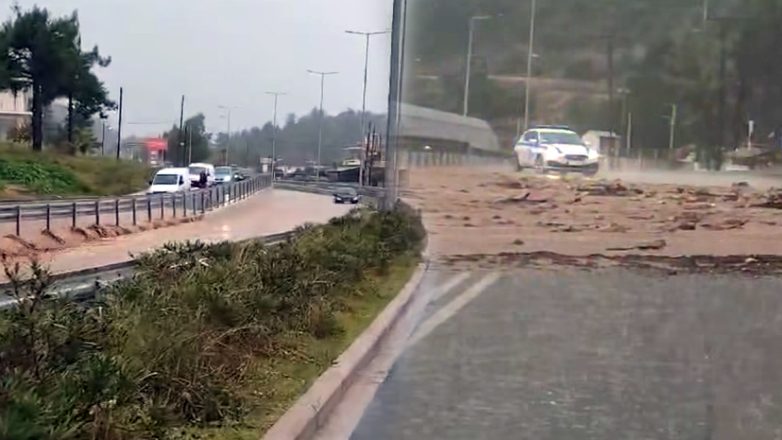 Ισχυρές καταιγίδες στην Ήπειρο – Πλημμυρισμένοι δρόμοι στην Ηγουμενίτσα