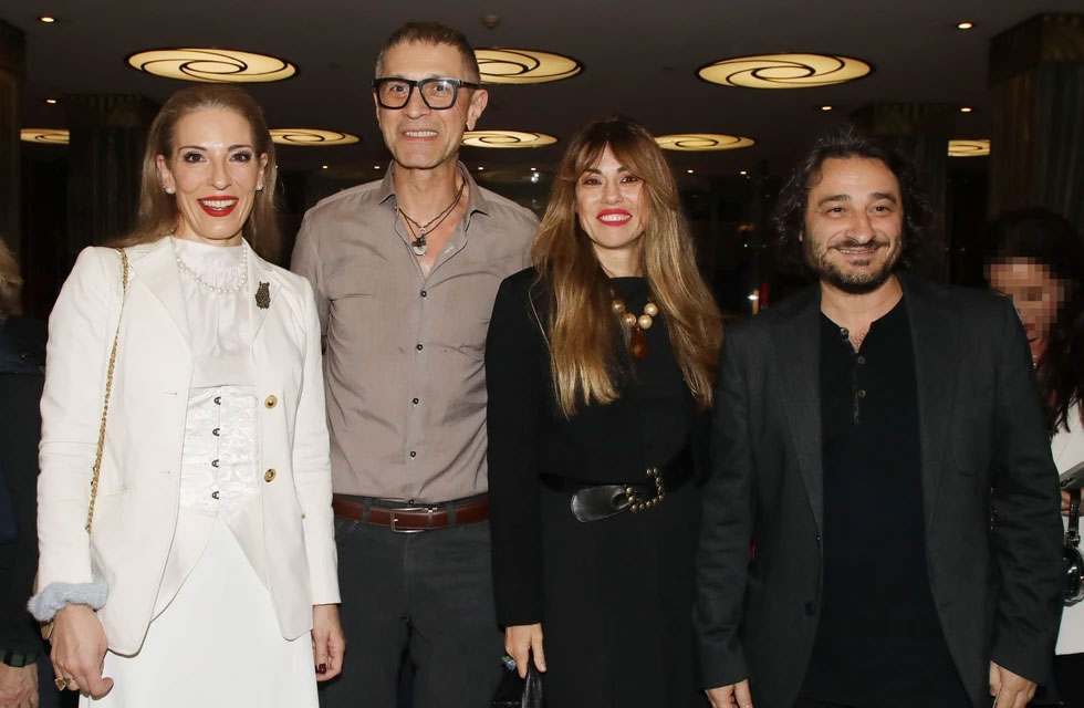 Αθηνά Μαξίμου & Αιμίλιος Χειλάκης: Η κομψή εμφάνιση στην πρεμιέρα της «Αλεξάνδρειας»