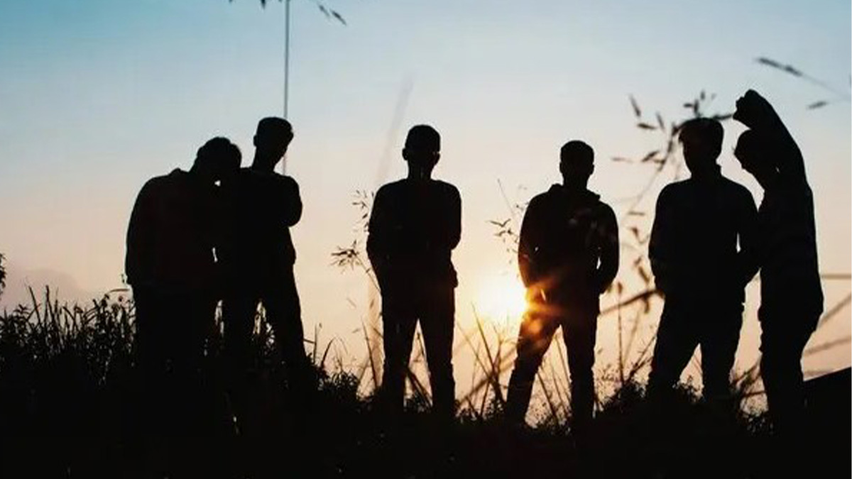 Τον σακάτεψαν στο ξύλο για ένα κράνος