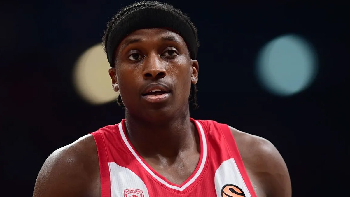 Με Νιλικίνα ο Ολυμπιακός κόντρα στην Παρί, εκτός ο Γουόρντ