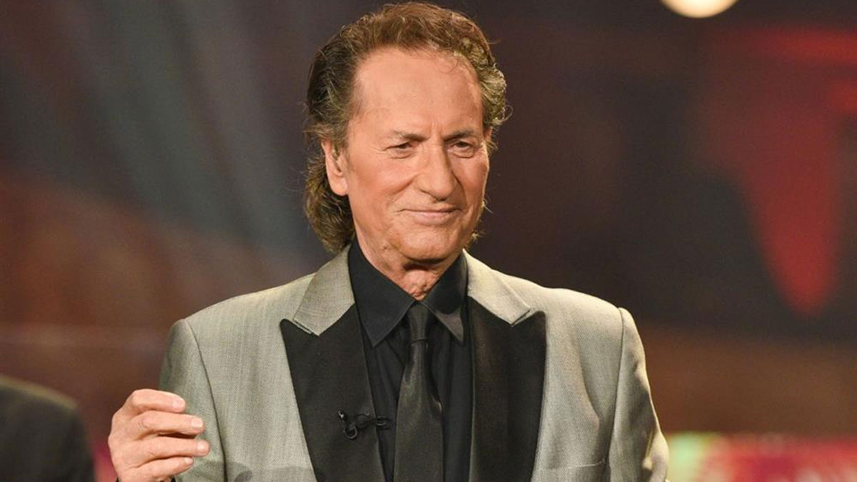 Μάκης Χριστοδουλόπουλος: Βγήκαν στο «σφυρί» τα τρία ακίνητα του τραγουδιστή – Η τιμή εκκίνησής τους