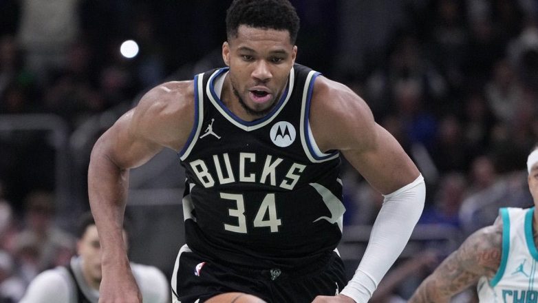 ΝΒΑ: Νοκ-άουτ για 1-2 εβδομάδες ο Γιάννης Αντετοκούνμπο ΝΒΑ: Νοκ-άουτ για 1-2 εβδομάδες ο Γιάννης Αντετοκούνμπο