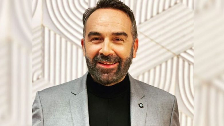 «Κόλαφος» ο Γρηγόρης Γκουντάρας για τηλεκριτική: «Εργάζεται σε συγκεκριμένη εκπομπή και πληρώνεται από συγκεκριμένο κανάλι» «Κόλαφος» ο Γρηγόρης Γκουντάρας για τηλεκριτική: «Εργάζεται σε συγκεκριμένη εκπομπή και πληρώνεται από συγκεκριμένο κανάλι»