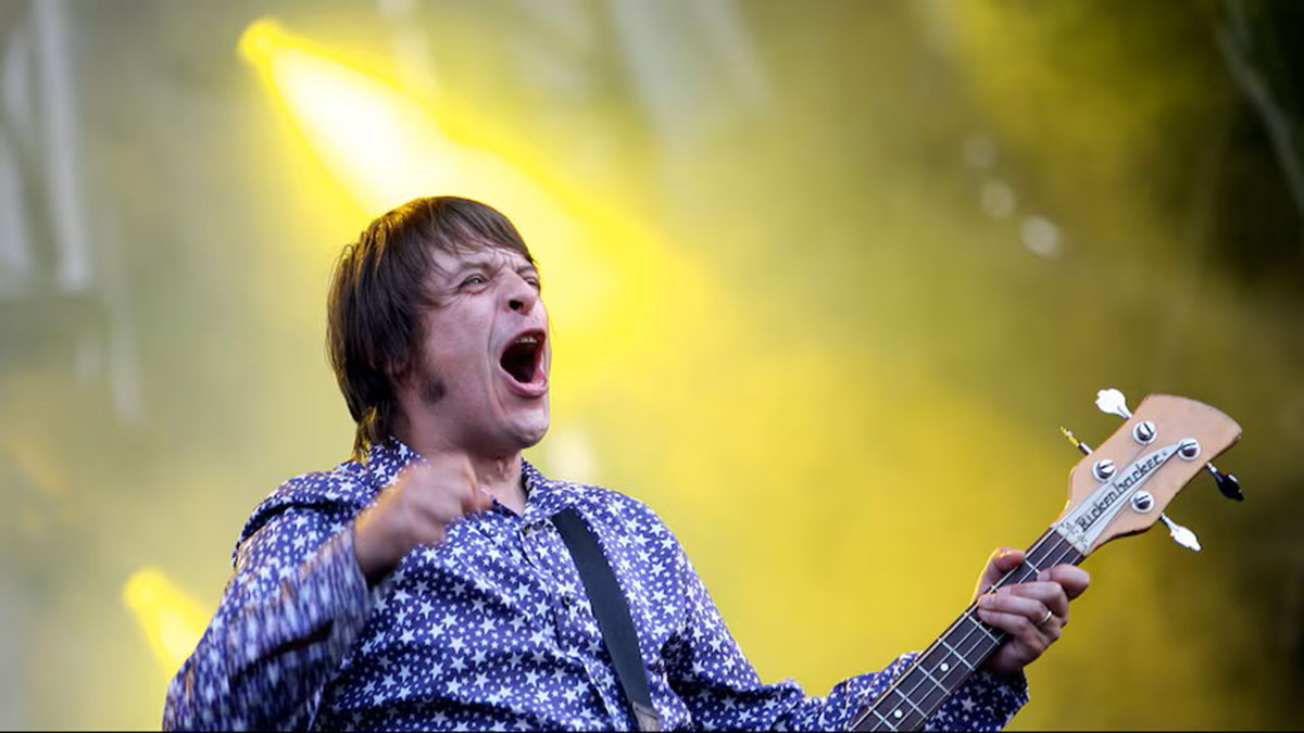 Έφυγε ο Γκάρι «Μάνι» Μούνφιλντ – Ο μπασίστας των Stone Roses και Primal Scream που σημάδεψε τη βρετανική ανεξάρτητη σκηνή των ’90s