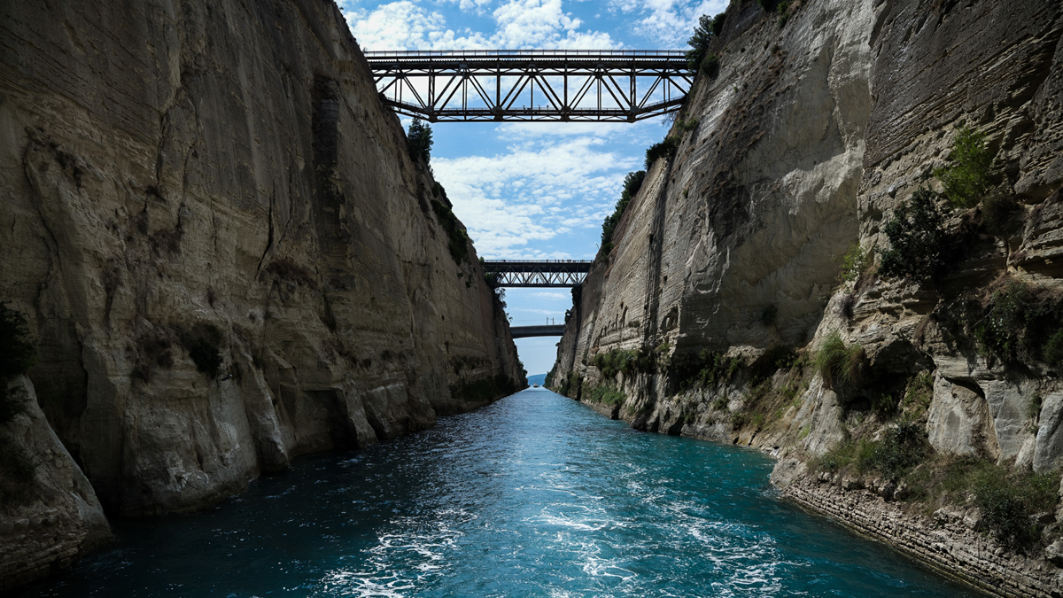 Σορός άνδρα εντοπίστηκε στη διώρυγα της Κορίνθου