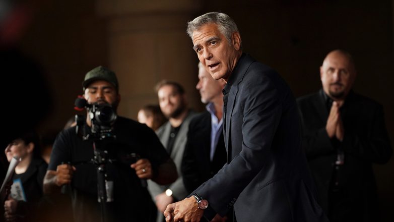 Ο Τζορτζ Κλούνεϊ ανησυχεί για την υγεία του: «Δυσκολεύομαι να θυμάμαι τις ατάκες μου» Ο Τζορτζ Κλούνεϊ ανησυχεί για την υγεία του: «Δυσκολεύομαι να θυμάμαι τις ατάκες μου»