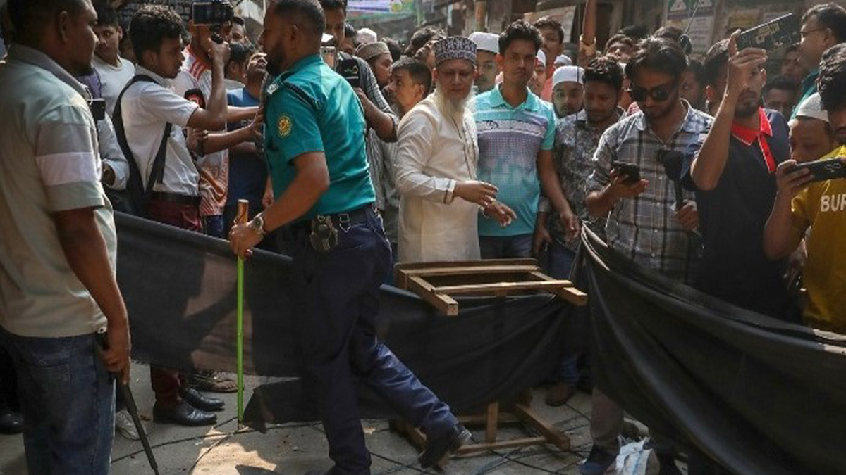 Μπανγκλαντές: Πέντε νεκροί και περίπου 100 τραυματίες από το σεισμό