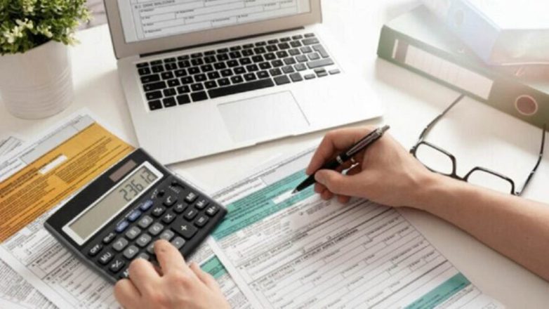 Προσποιήθηκε τον λογιστή της και απέσπασε 1000 ευρώ