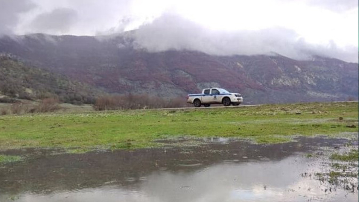 Τρίκαλα: Οι καιρικές συνθήκες οδήγησαν σε προσωρινή απαγόρευση κυκλοφορίας οχημάτων