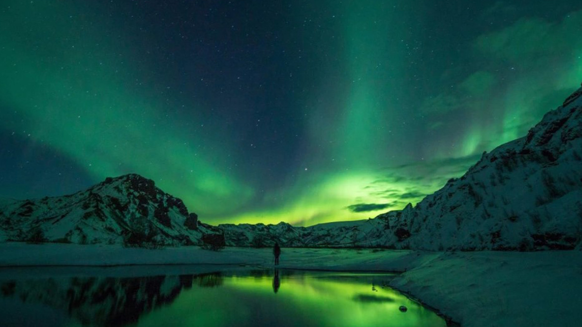 Το Βόρειο Σέλας «λούζει» τον πλανήτη