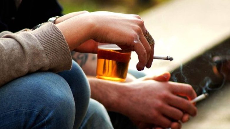 Πειραιάς: Συνελήφθη υπεύθυνος νυχτερινού μαγαζιού – Έδωσε αλκοόλ σε ανήλικα